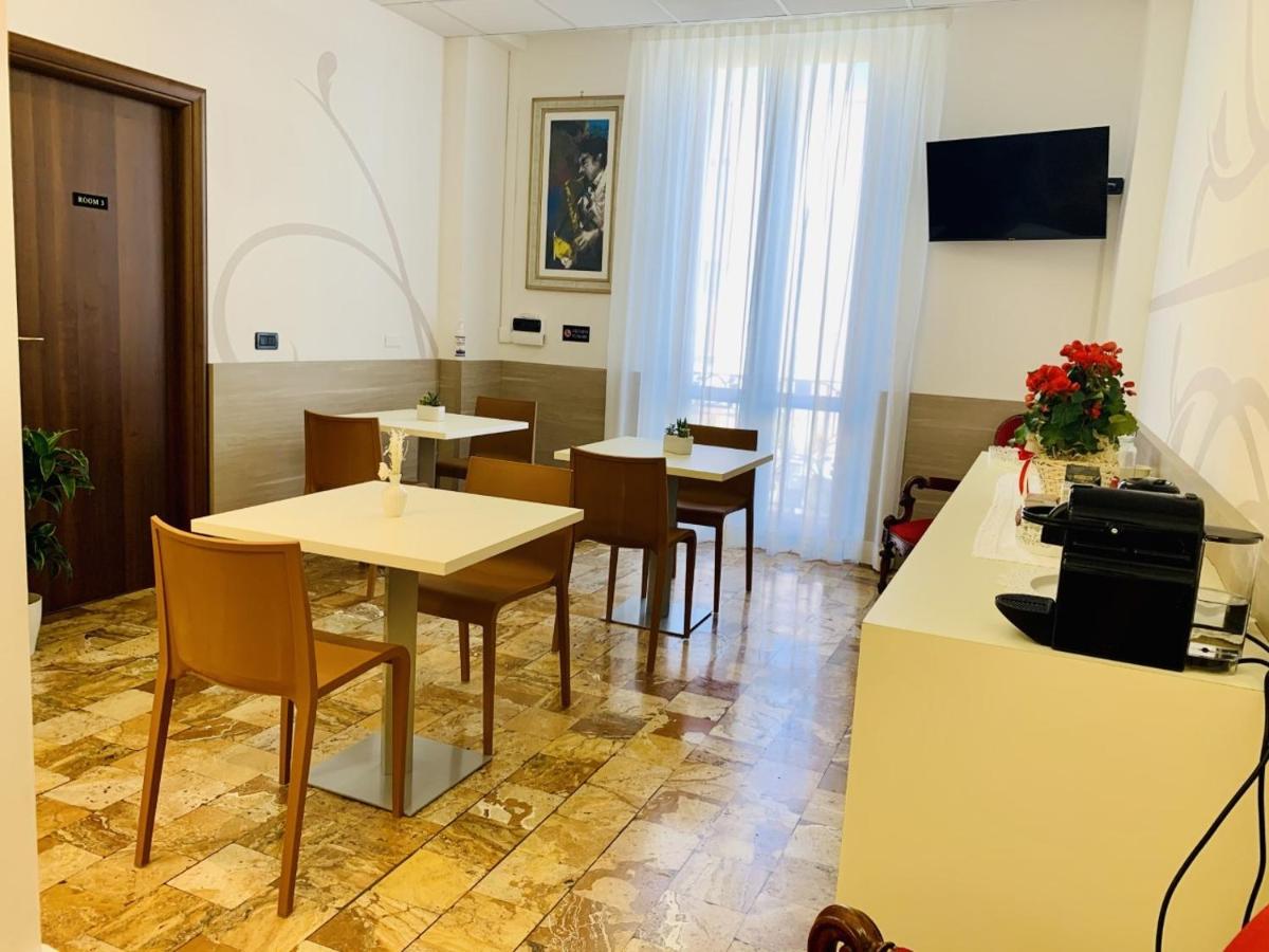 بيسكارا B&B Palazzo Storico Di Nicola المظهر الخارجي الصورة